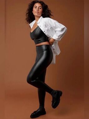 OFFLINE by Aerie Real Luxe Faux Leather Leggings